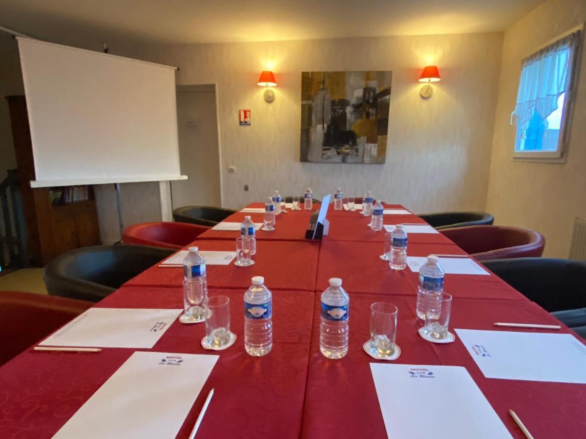 Contact Hotel - Motel Les Bleuets & Spa La Riviere-Saint-Sauveur Bagian luar foto