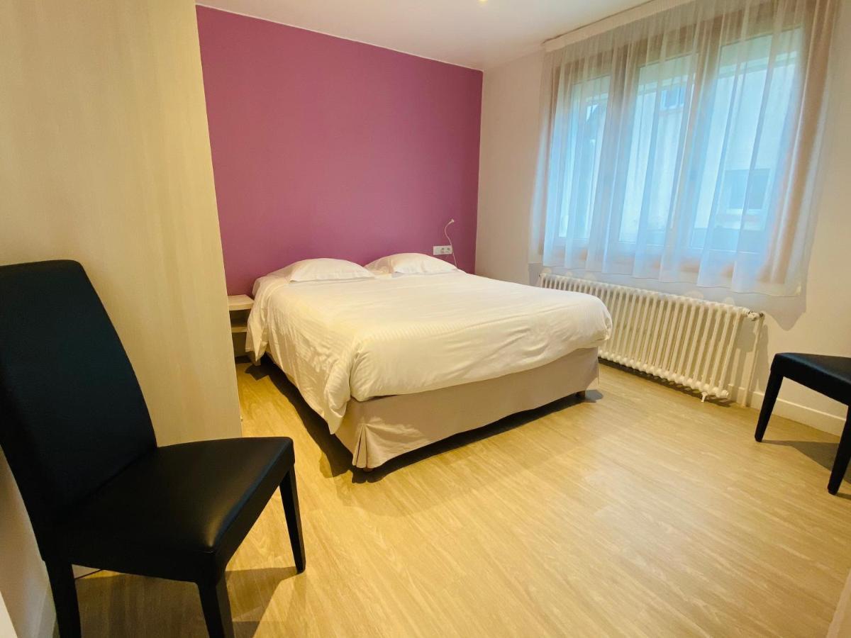 Contact Hotel - Motel Les Bleuets & Spa La Riviere-Saint-Sauveur Bagian luar foto