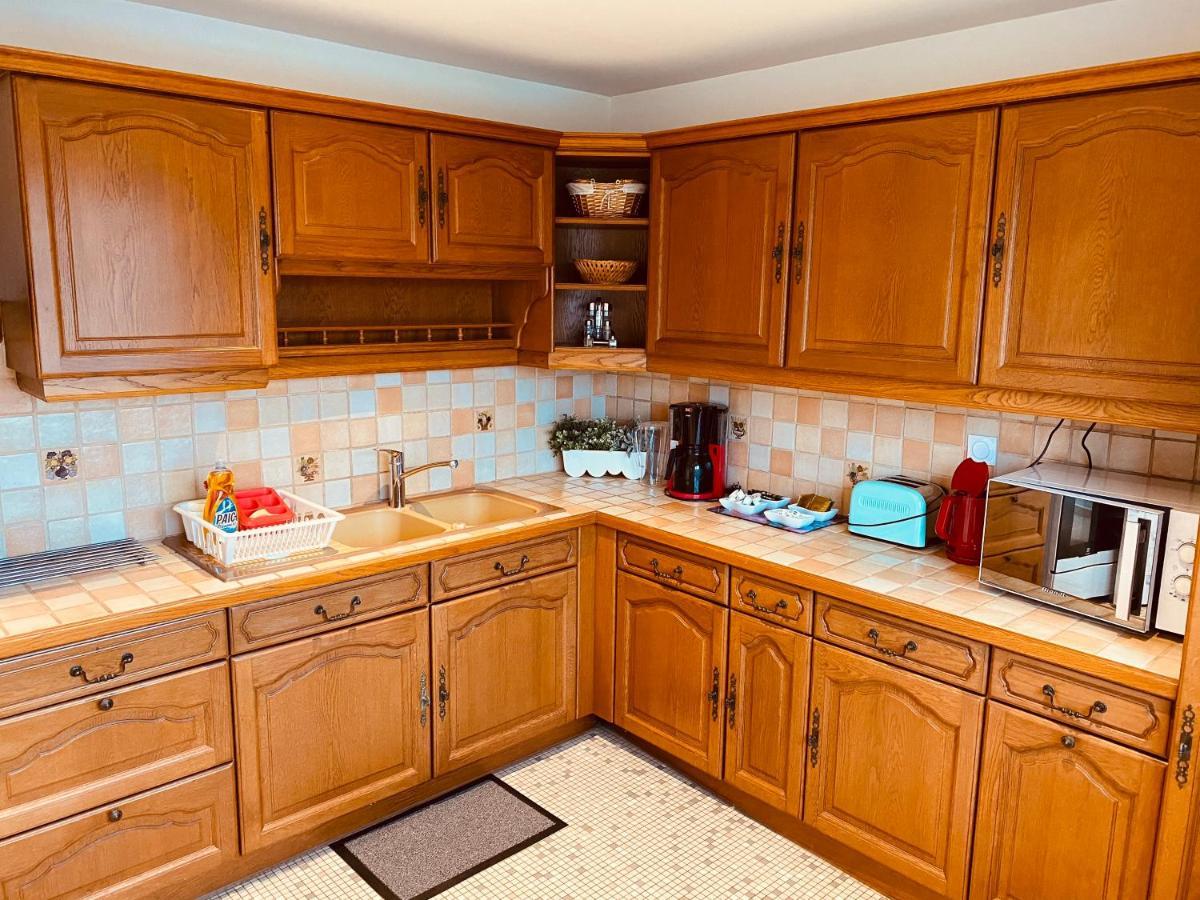 Contact Hotel - Motel Les Bleuets & Spa La Riviere-Saint-Sauveur Bagian luar foto