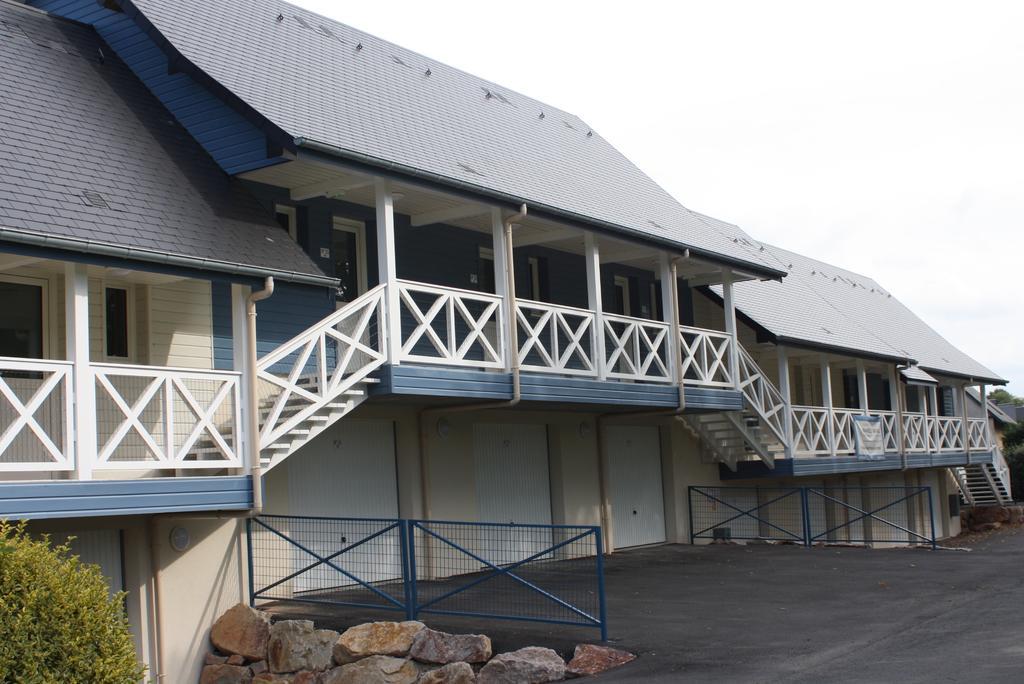 Contact Hotel - Motel Les Bleuets & Spa La Riviere-Saint-Sauveur Bagian luar foto