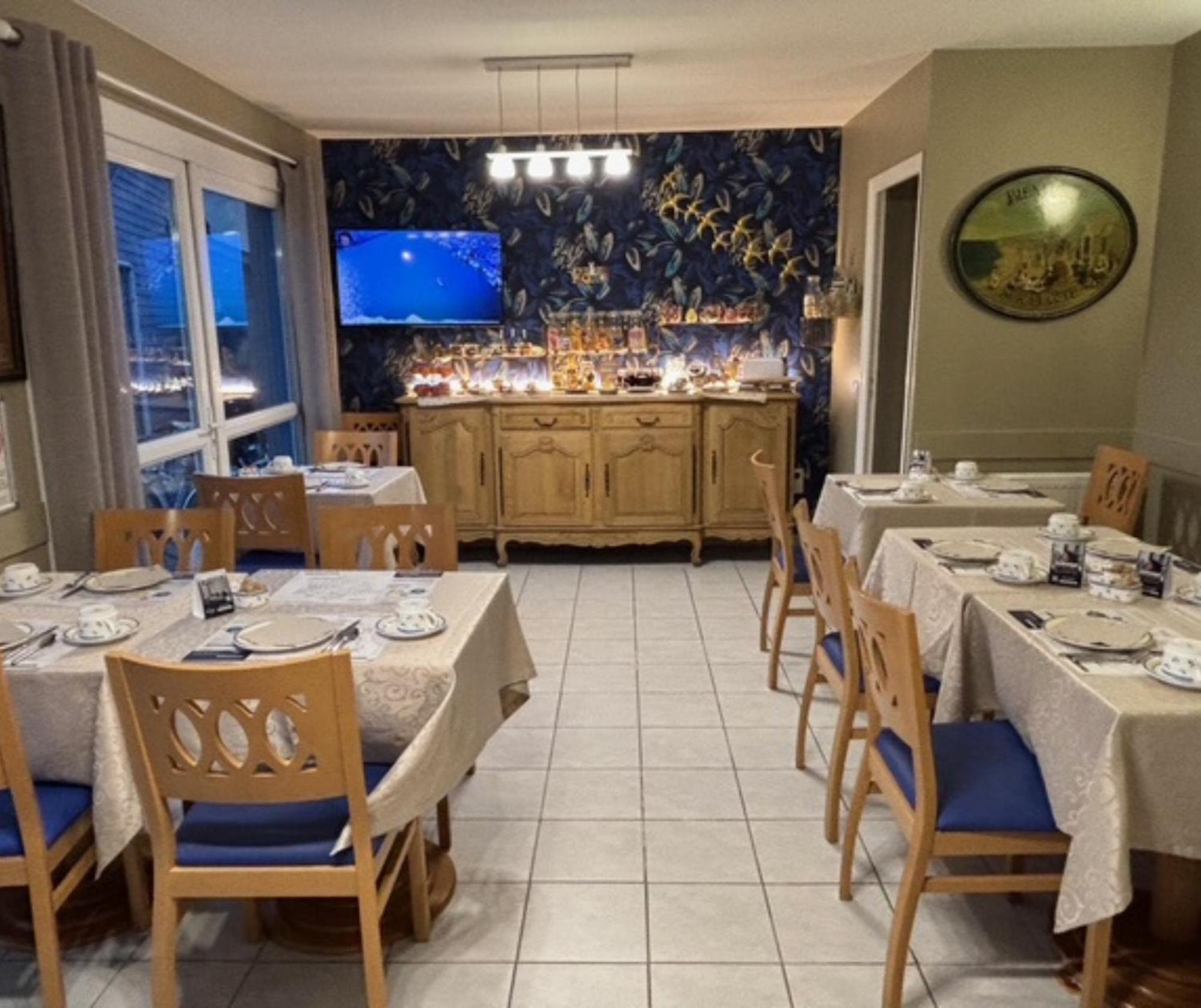 Contact Hotel - Motel Les Bleuets & Spa La Riviere-Saint-Sauveur Bagian luar foto